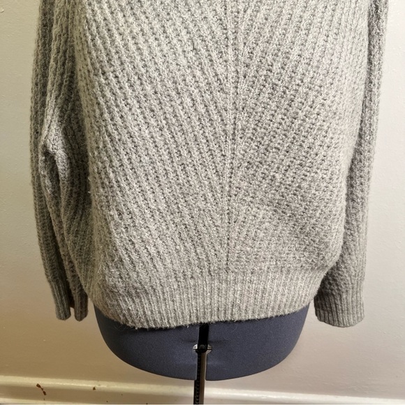 Leith Crewneck Oversized Chunky Sweater Light Gray - Picture 6 of 12